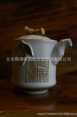 高档汝窑竹节手抓壶 传统工艺与现代审美的完美融合